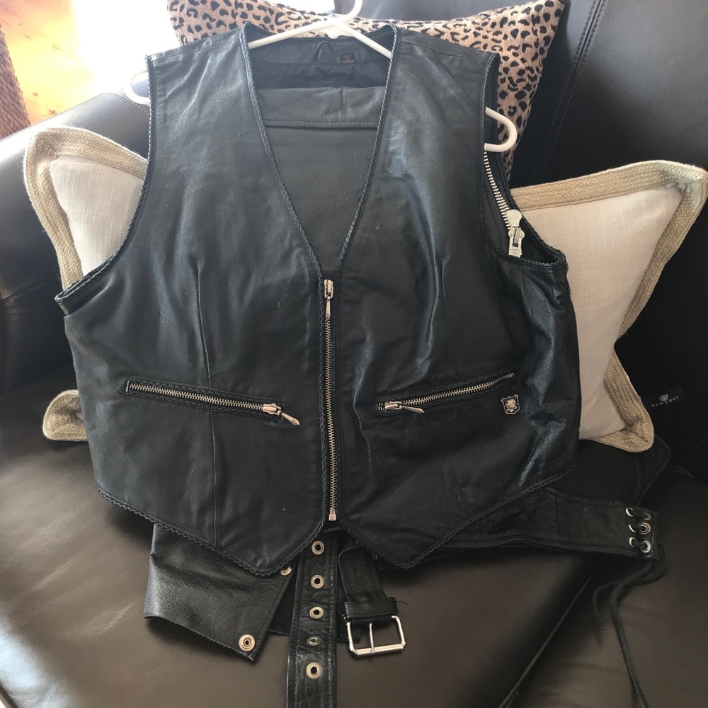 Leather vest & chaps set